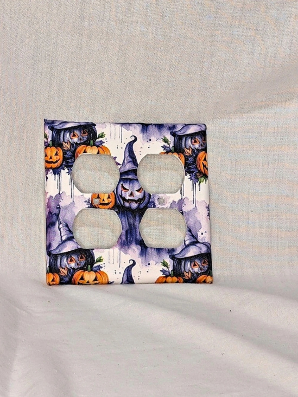 Spooky Purple Jack-o'-Lantern Electrical cover Plate